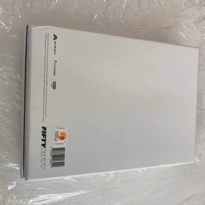 피프티피프티 1st 초판 앨범 팝니다