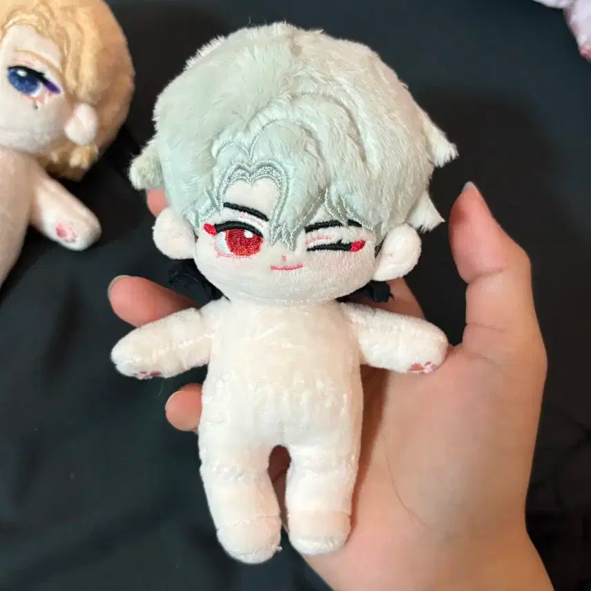 플레이브 플레이깅 노아 플레이윙 은호 인형