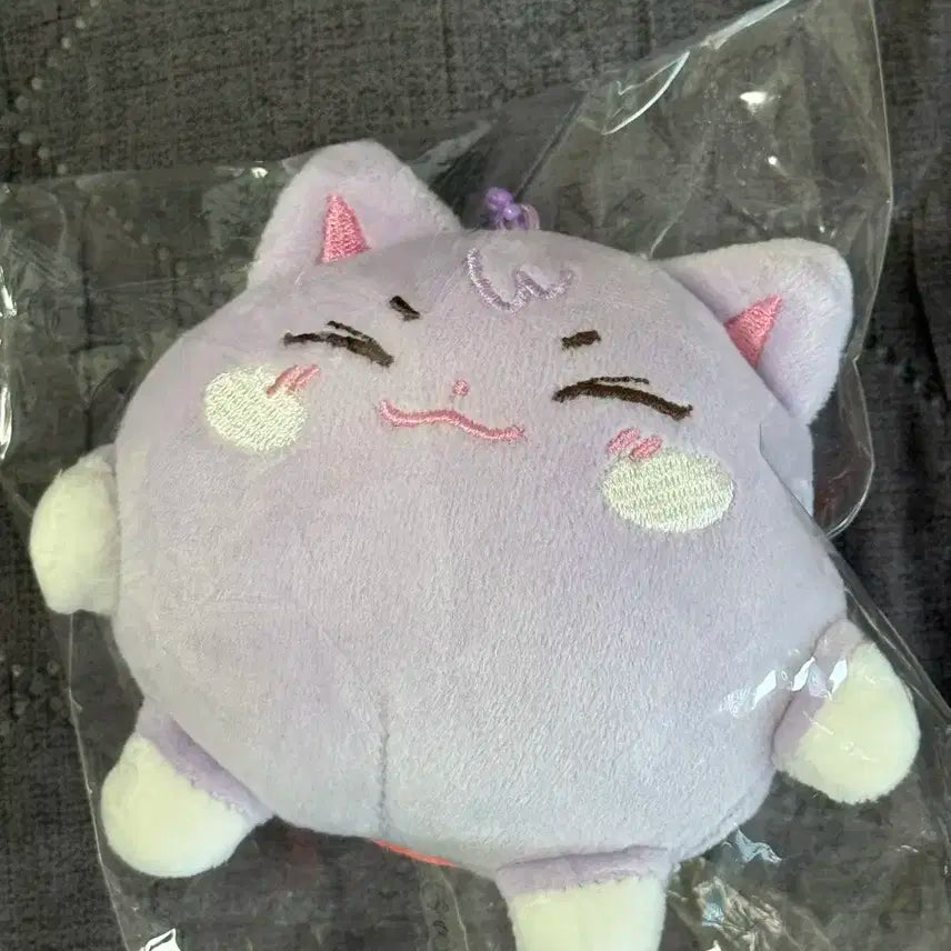 새제품 애니티즈 산덕이 스트레스볼