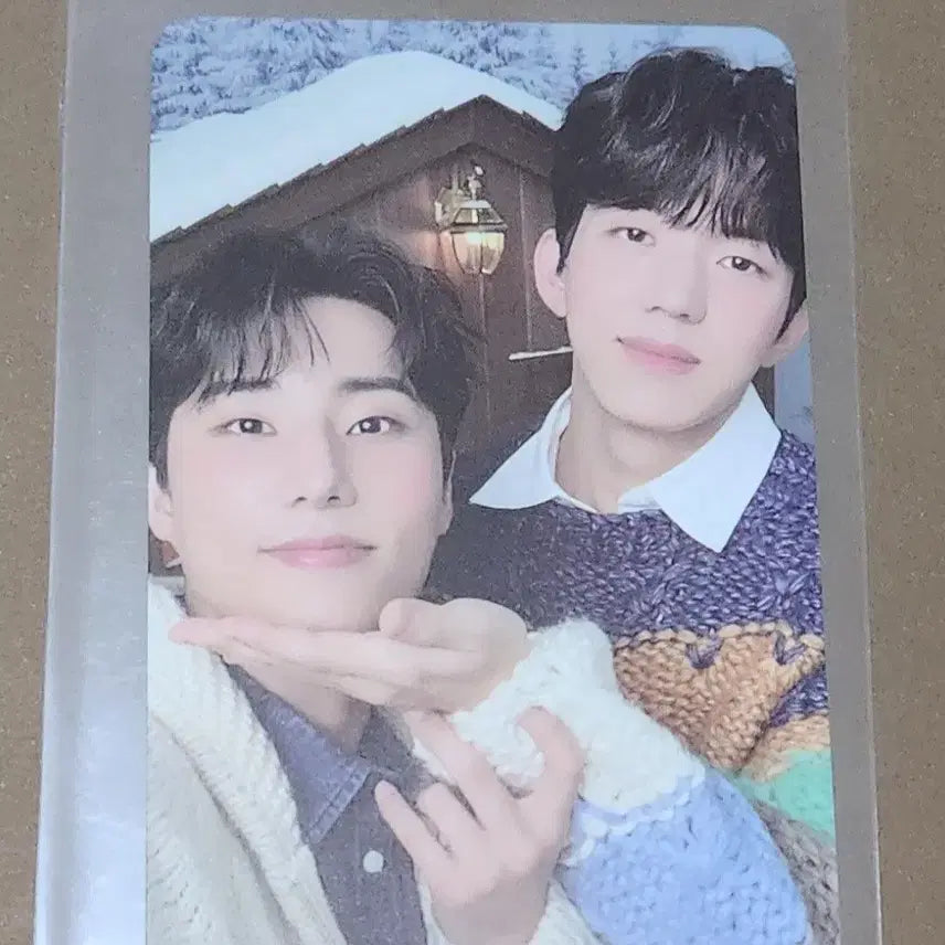 데이식스 클콘 후리스 영케이 도운 유닛 포카