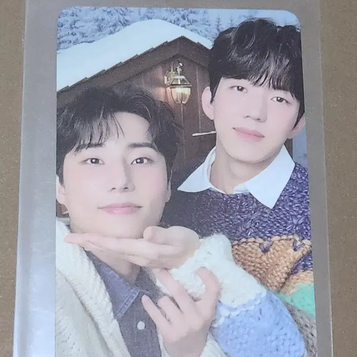 데이식스 클콘 후리스 영케이 도운 유닛 포카