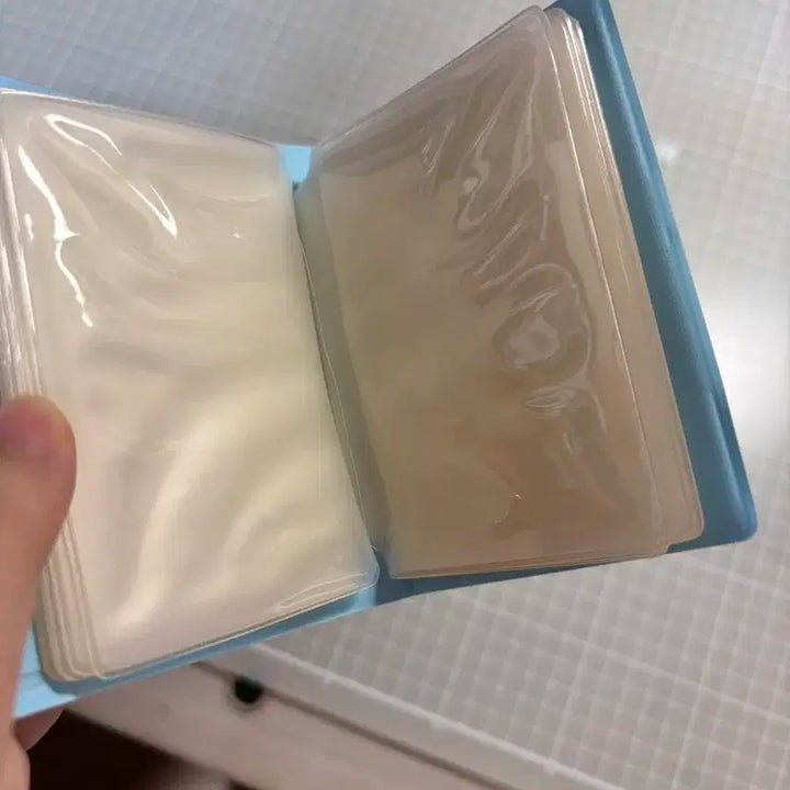 데이식스 영케이 소울컵 뱃지 + 이오데 콜렉트북