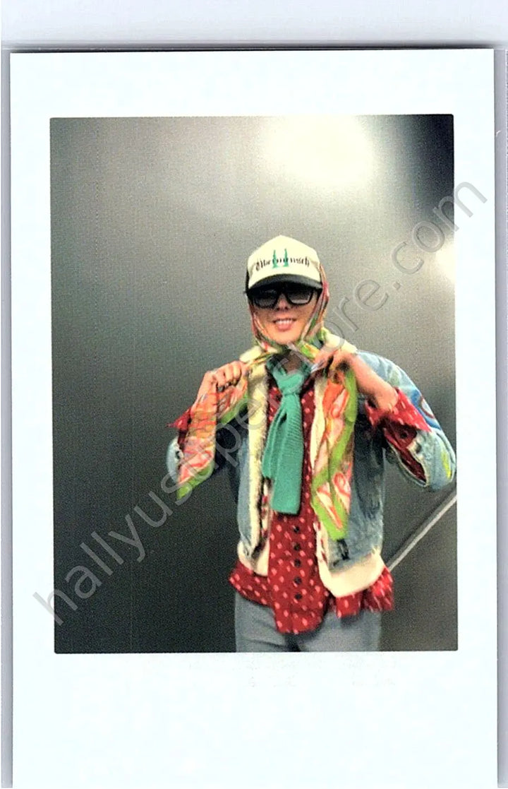 G-Dragon - G-Dragon - G-Dragon (solo) - G-Dragon (solo) - Event 2025 World Tour Scarf