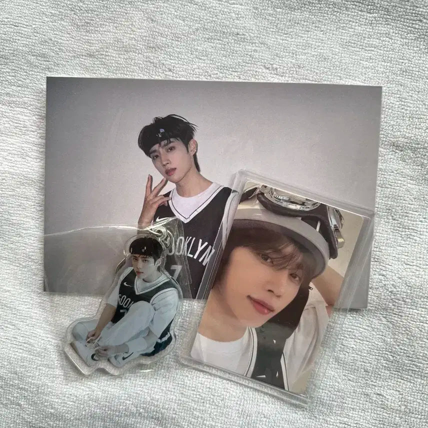더보이즈 선우 메디힐 포카 키링 엽서
