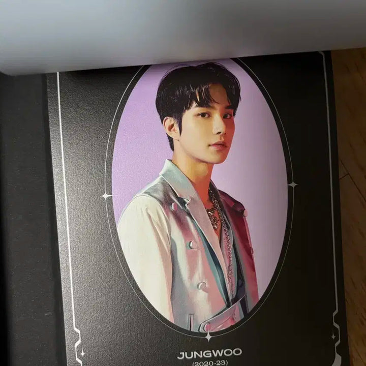 엔시티 2020-2023 이어북