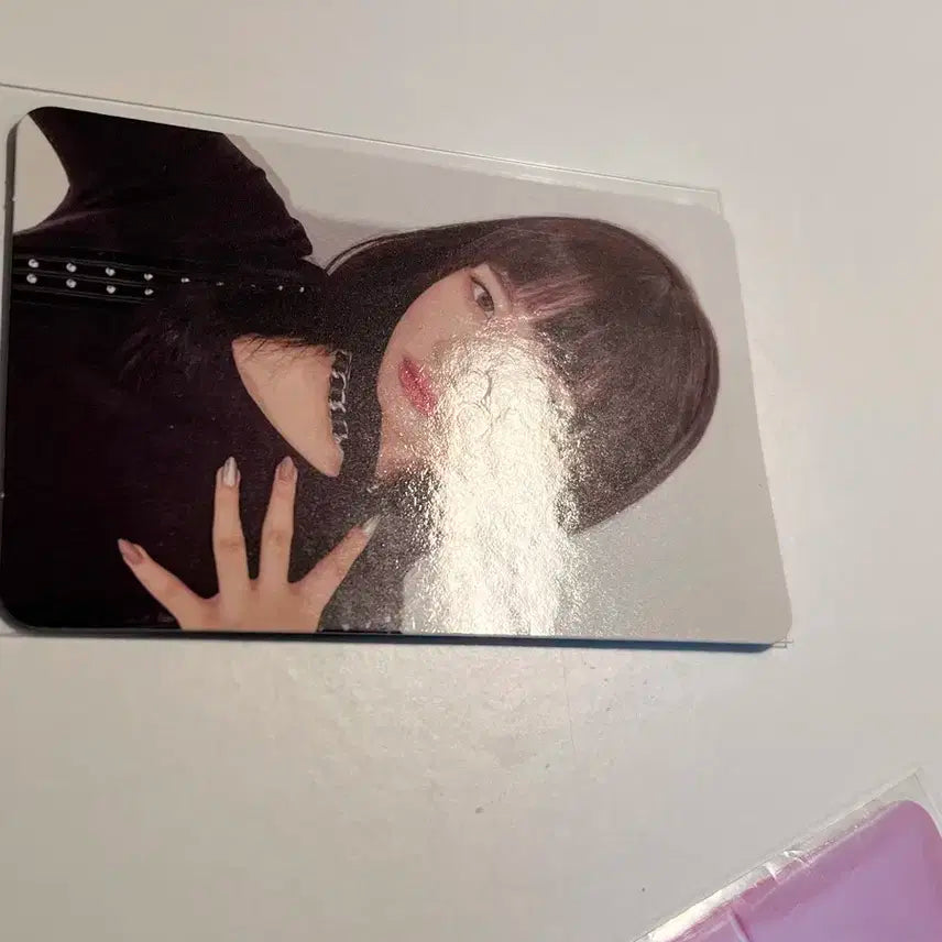 하자 조금 있는 아이브 포카