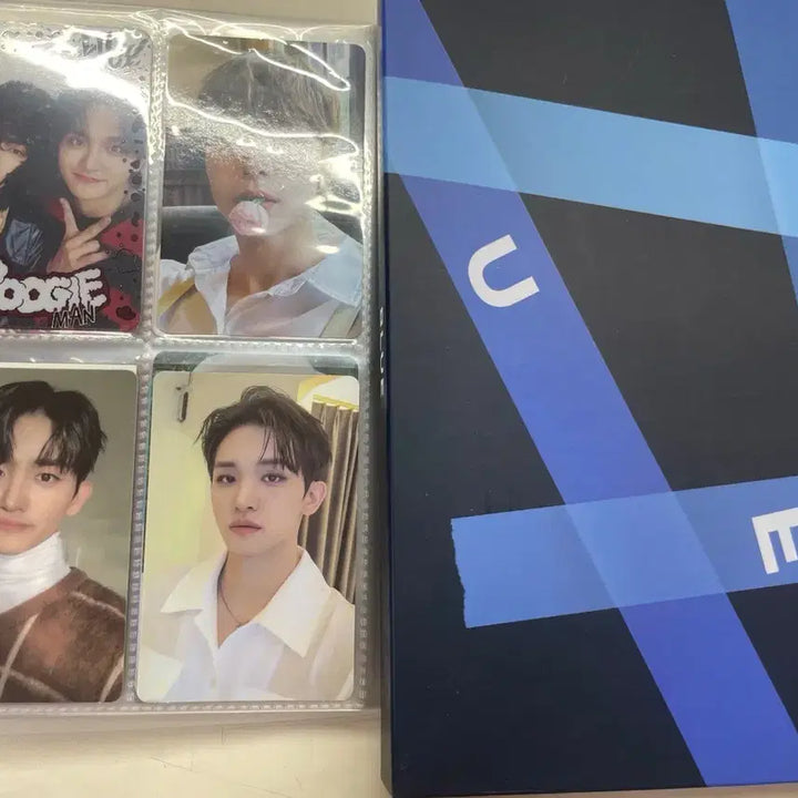 루시 블루 앨범