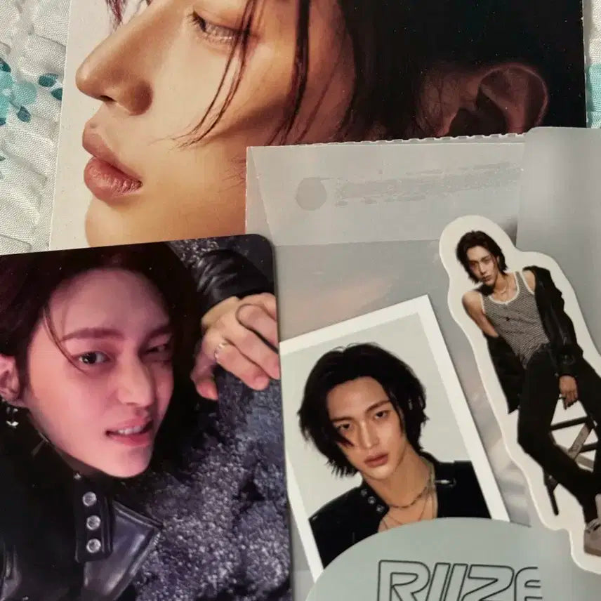 라이즈 원빈 오디세이 포토북 풀세트 구성품 포카 증사 스티커