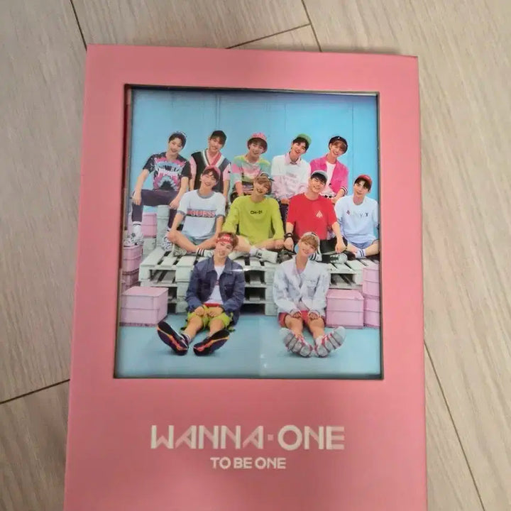 워너원 To Be One 앨범 핑크 Ver