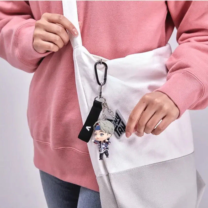 새상품) bts TinyTAN V 티머니 키링 인형 판매합니다