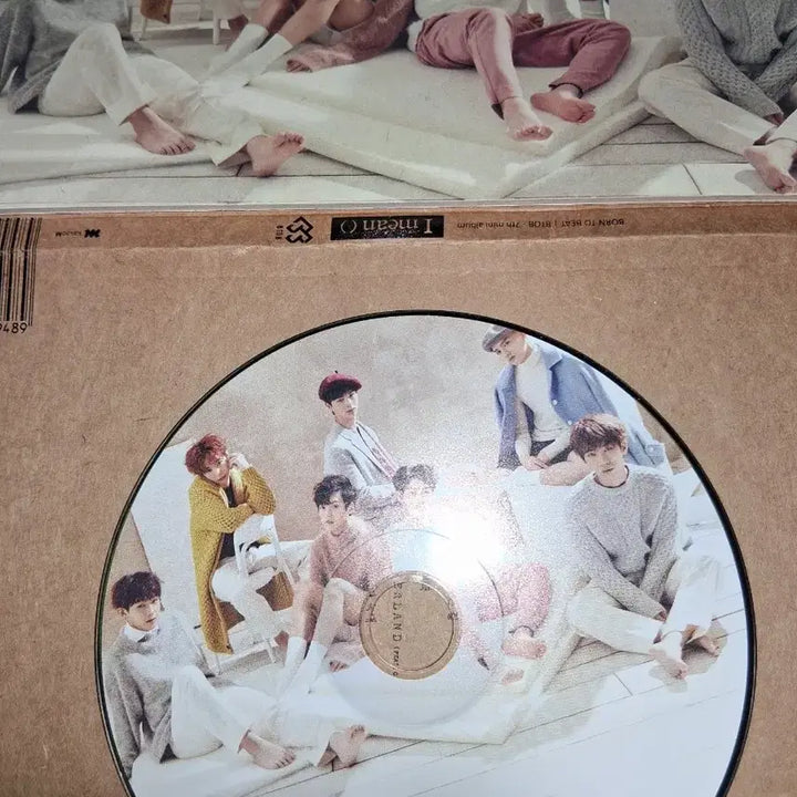 비투비 I mean앨범 +민혁 포카  집으로가는길 앨범