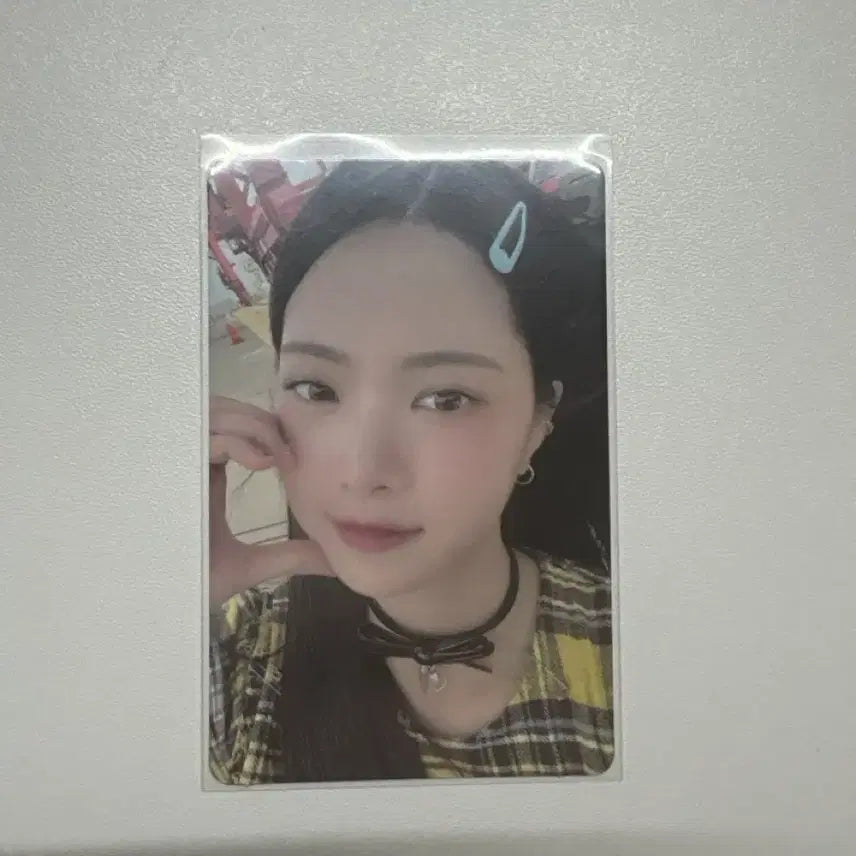 르세라핌홍은채포카