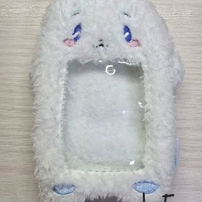 플레이브 므메미무 몌무 포카홀더