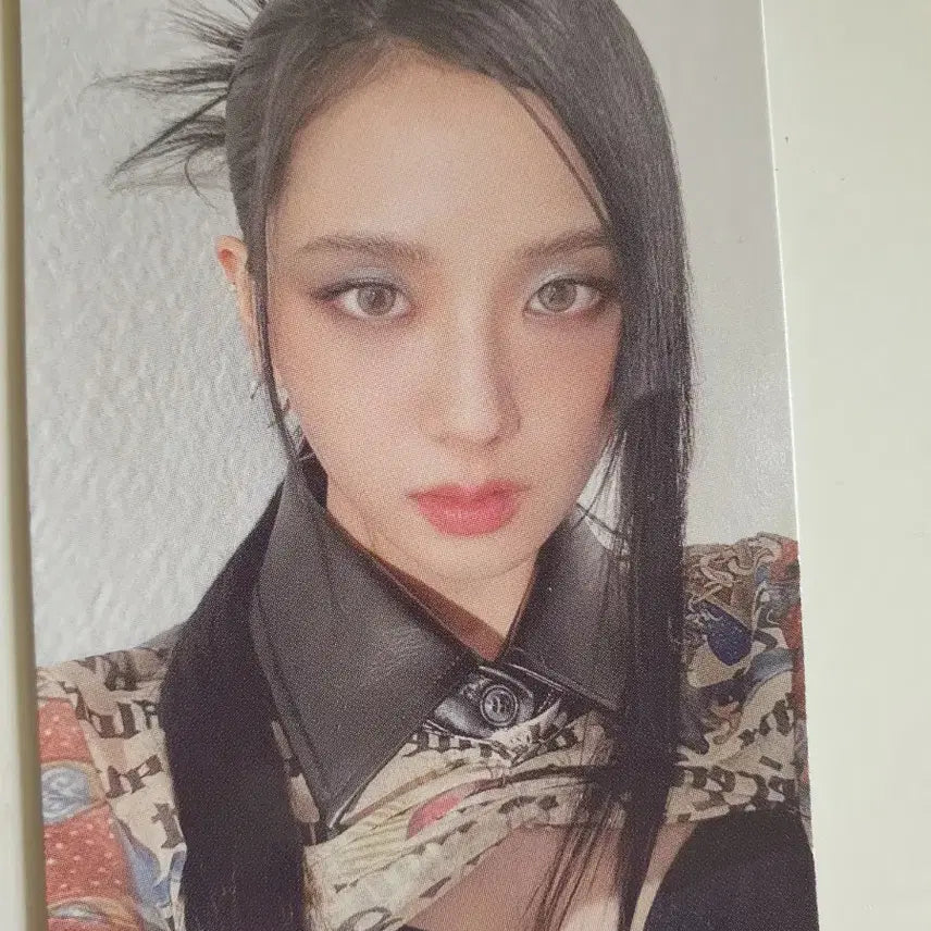 지수 본핑크 포카