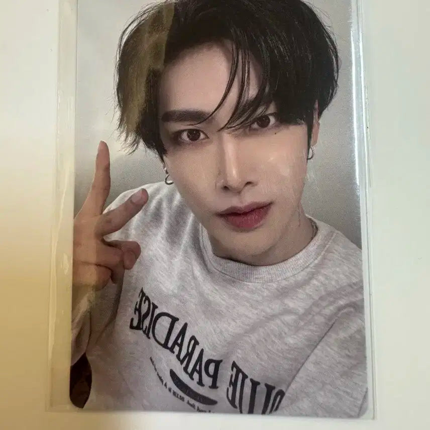 제로베이스원 zb1 blue paradise pop-up 맨투맨 리키