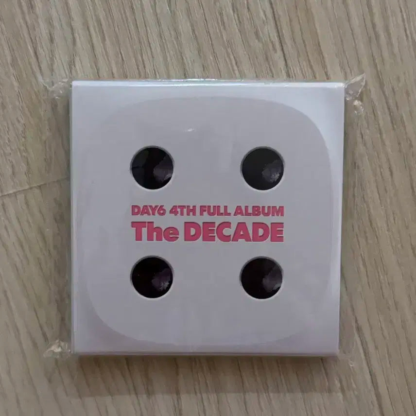 데이식스 더데케이드 네모반 다이스 QR  제외
