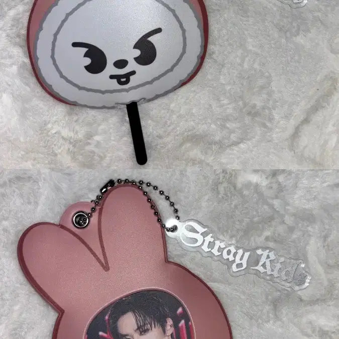 스트레이키즈 스키즈 스키주 리빗 미니 우치와 도미네이트 산타리노 피켓