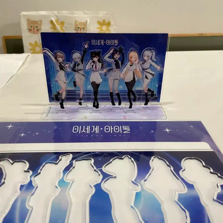 이세계아이돌 디오라마 아크릴 굿즈 팔아요