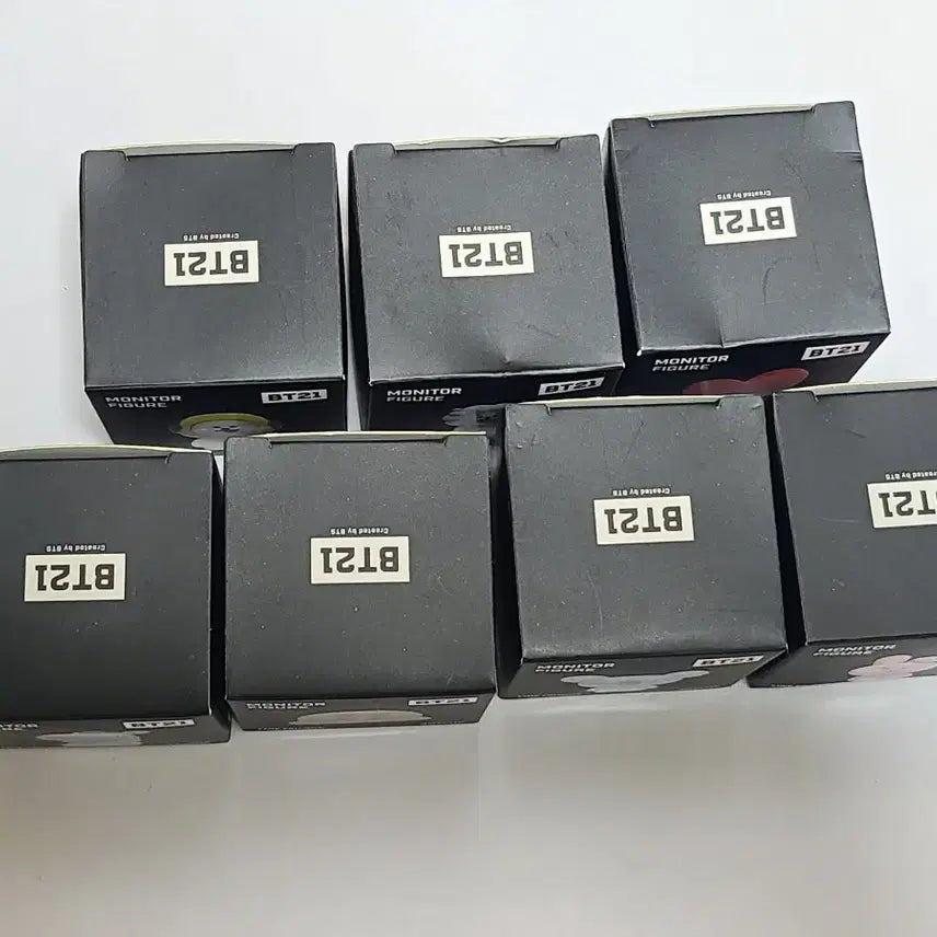 방탄소년단 BT21 모니터 피규어 일괄