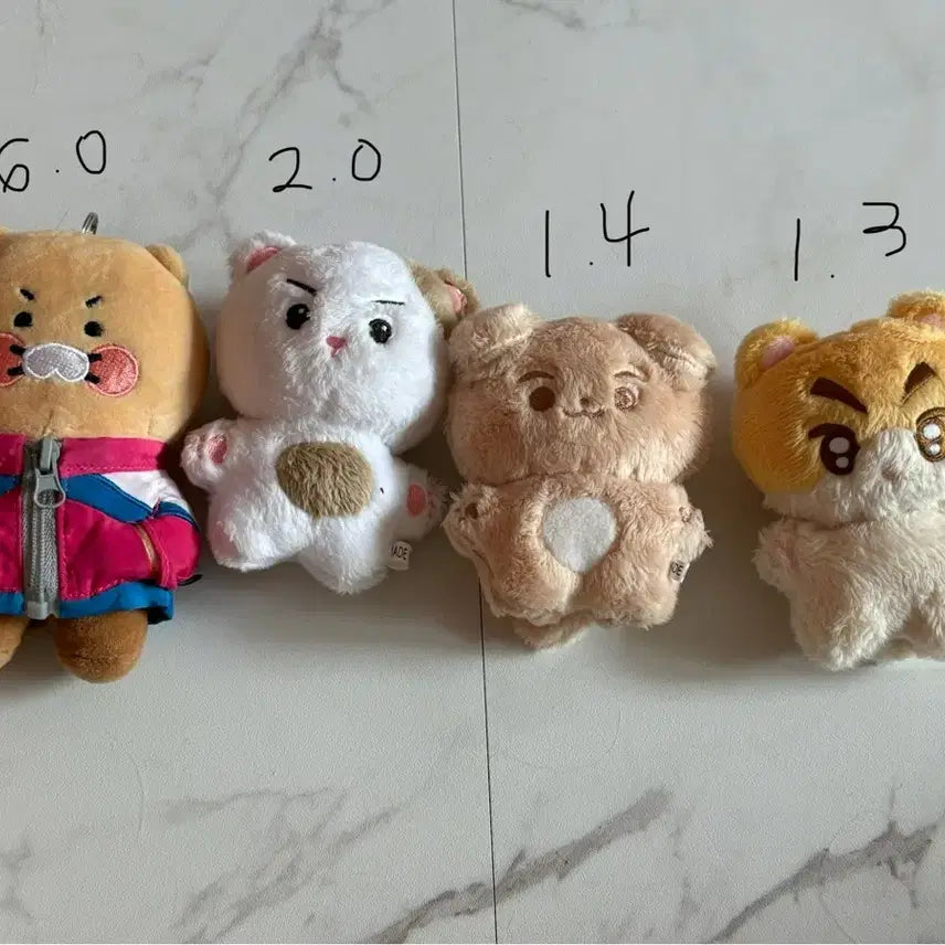 구교환 인형 판매