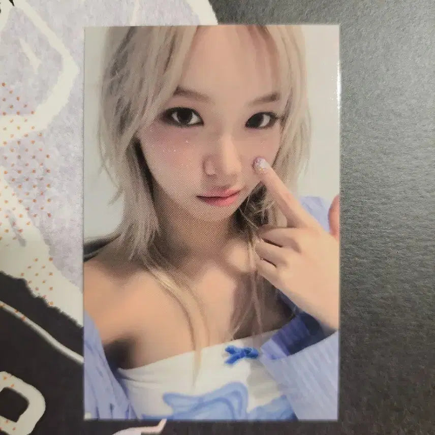 르세라핌 크레이지 채원 공방 포카 양도