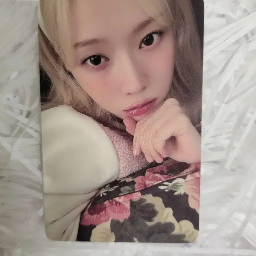 에스파 아마겟돈 M2U 럭드 윈터 포카 양도