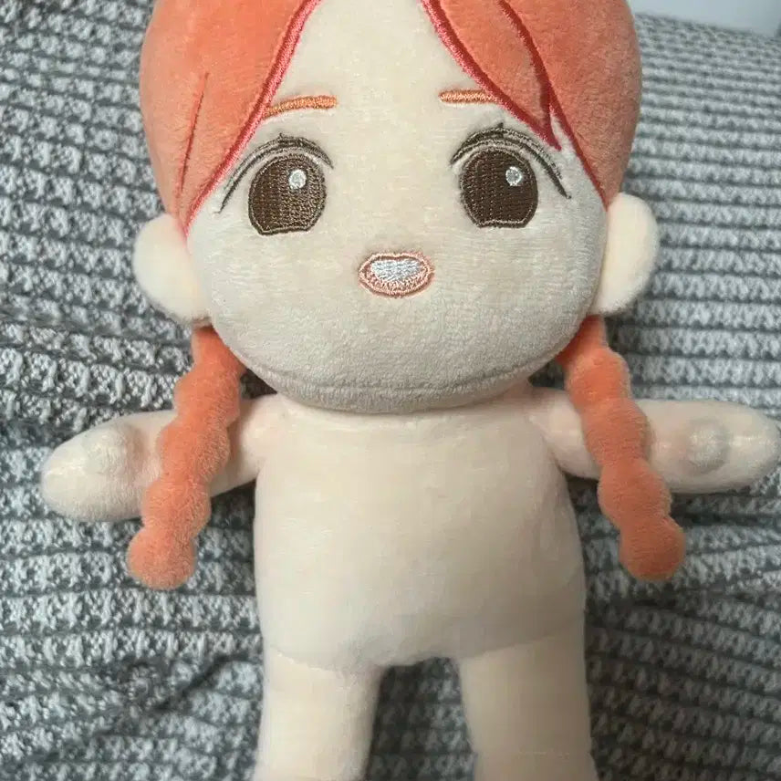 에이핑크 초롱 인형