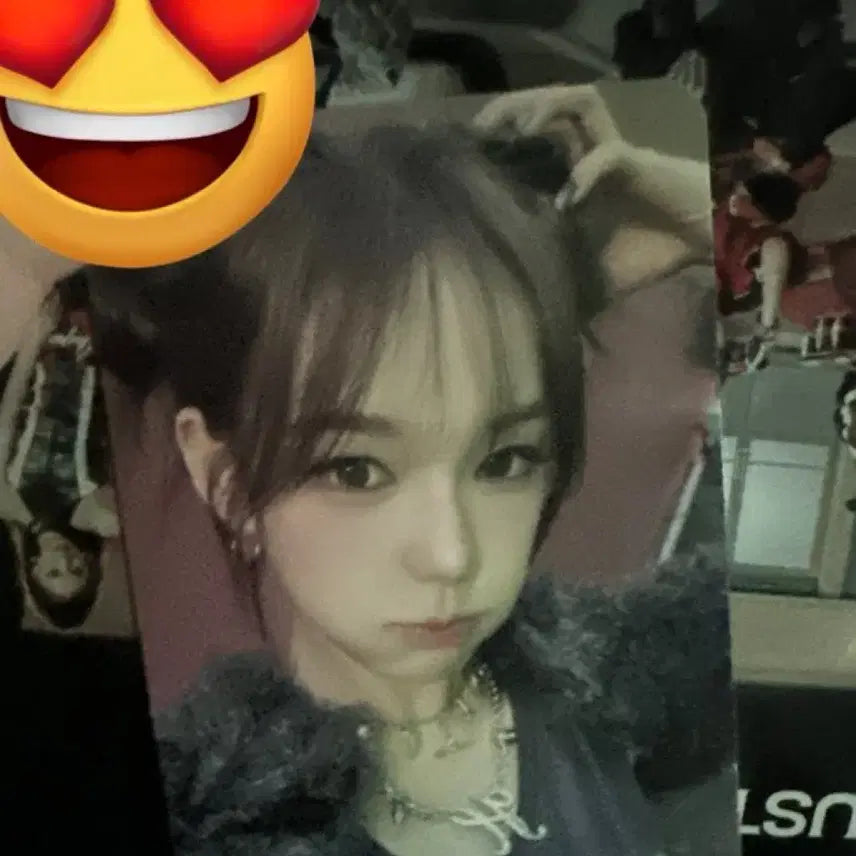 이즈나 유사랑 공방포카