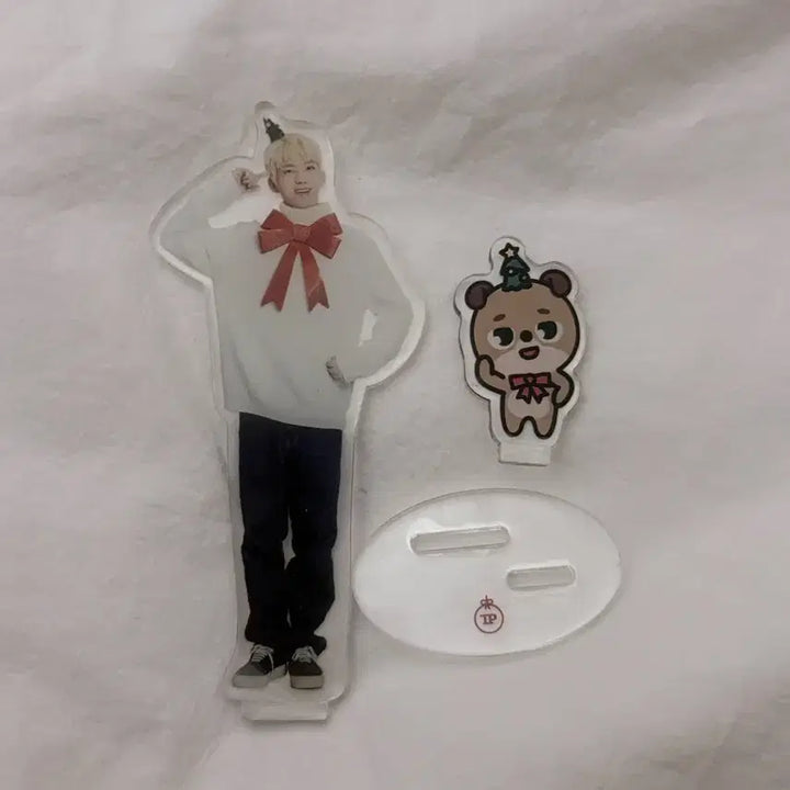 데이식스 크리스마스 선물콘 2018 아크릴 등신대 피규어 도운