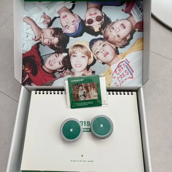 방탄 BTS 2019 시즌그리팅 호석포카