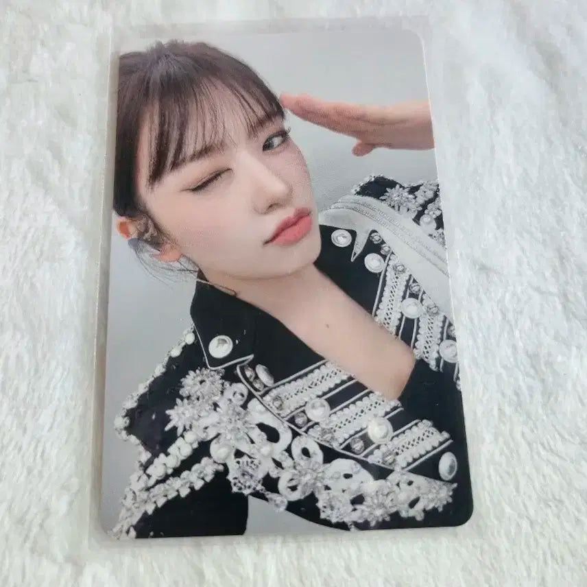 ive아이브 유진 오사카 팬사인회 비올라잇Ver.