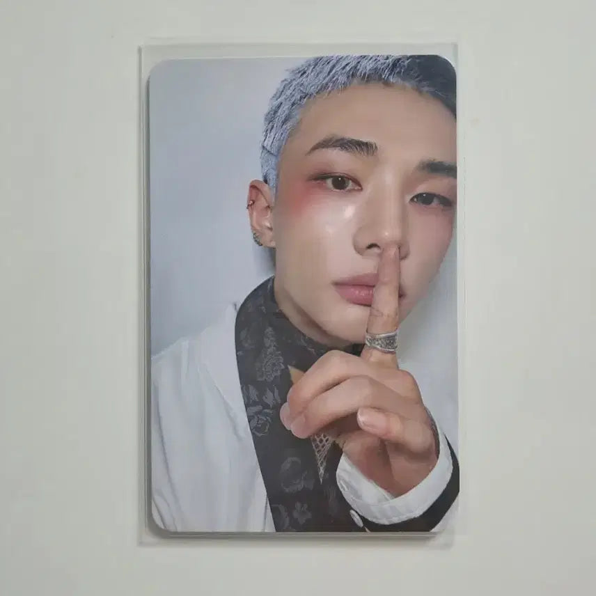 스키즈 현진 카르마 포카 팔아요