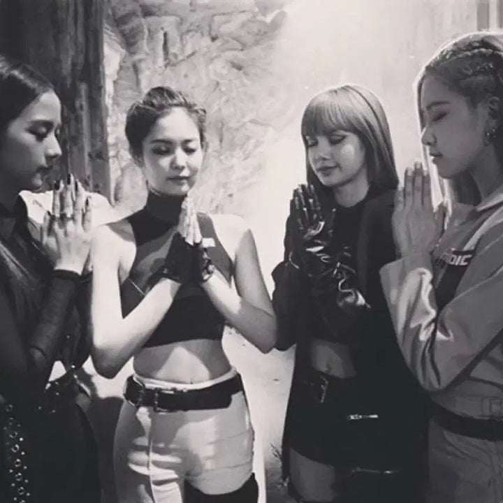 !상점에 있는 모든 블랙핑크 포카 일괄 구매 시 비공굿 폭덤!