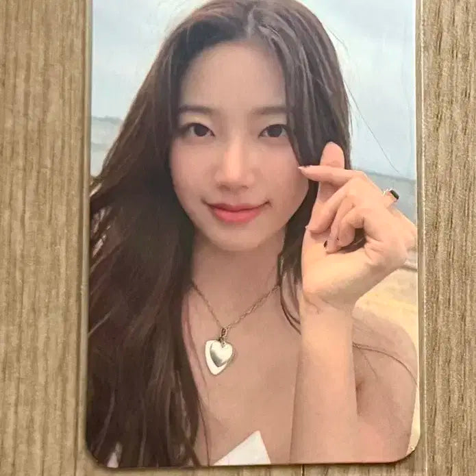 르세라핌 카즈하 포카 양도