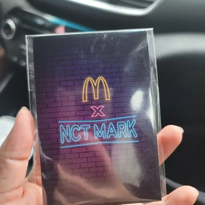 맥도날드 NCT 마크 포토카드 새상품