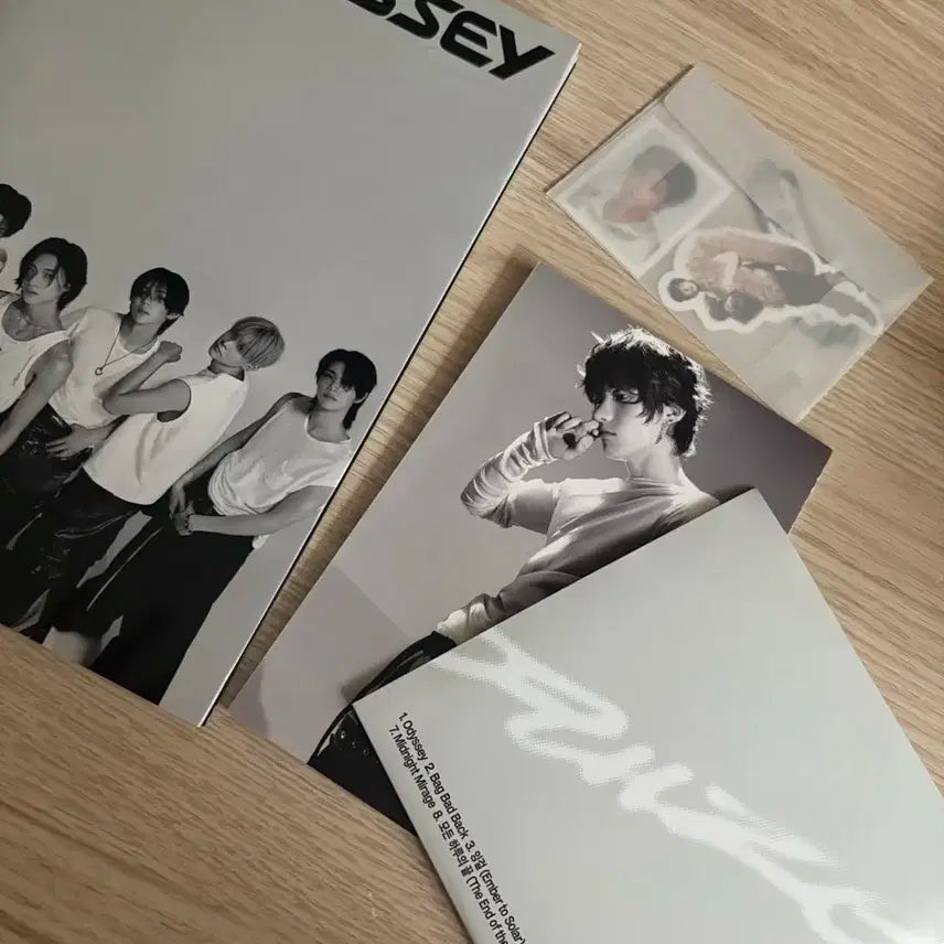 라이즈 오디세이 개봉앨범 앤톤 단체 탈덕처분