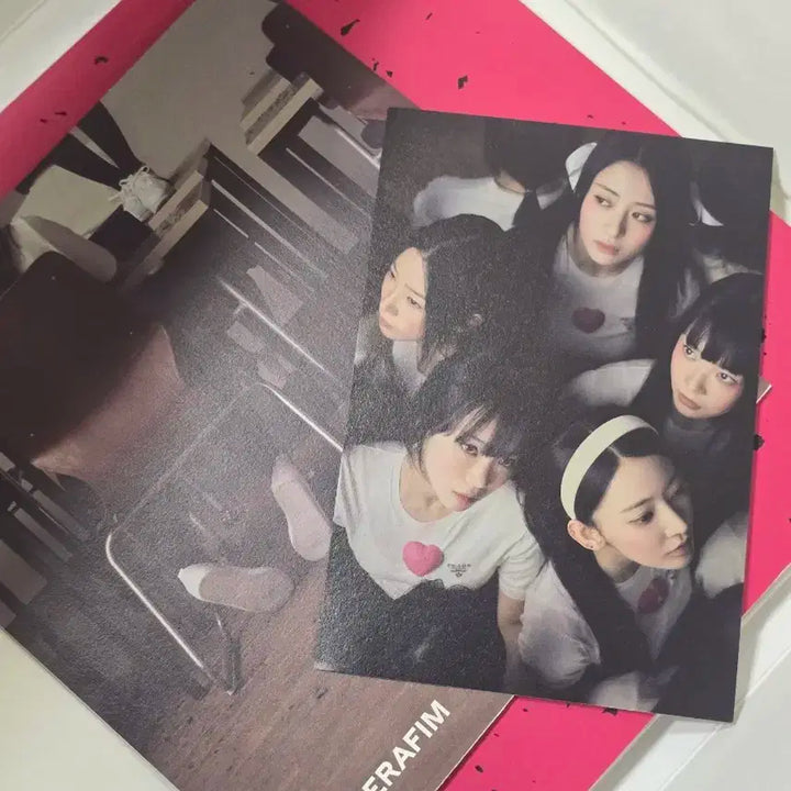 르세라핌 UNFORGIVEN 친필 싸인 앨범