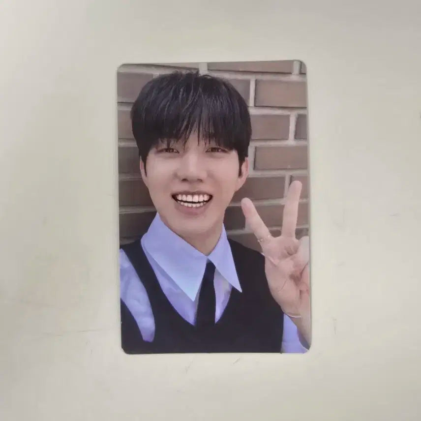 데이식스 도운 인이어 포카