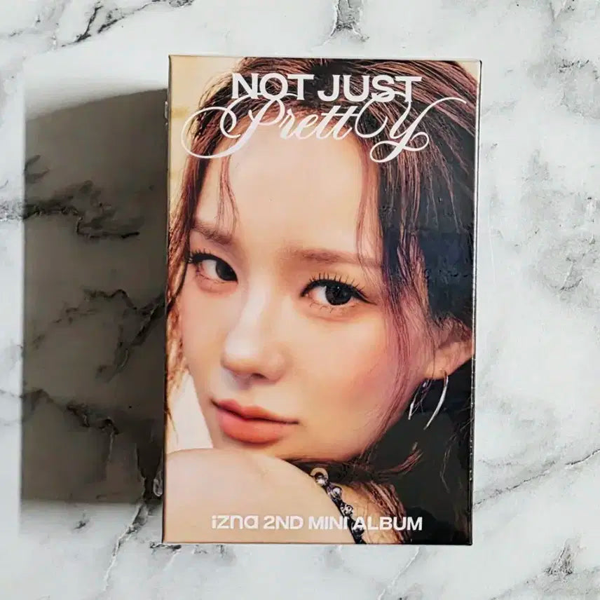 (미개봉) izna 이즈나 네모 앨범 유사랑 NFC 미니 2집