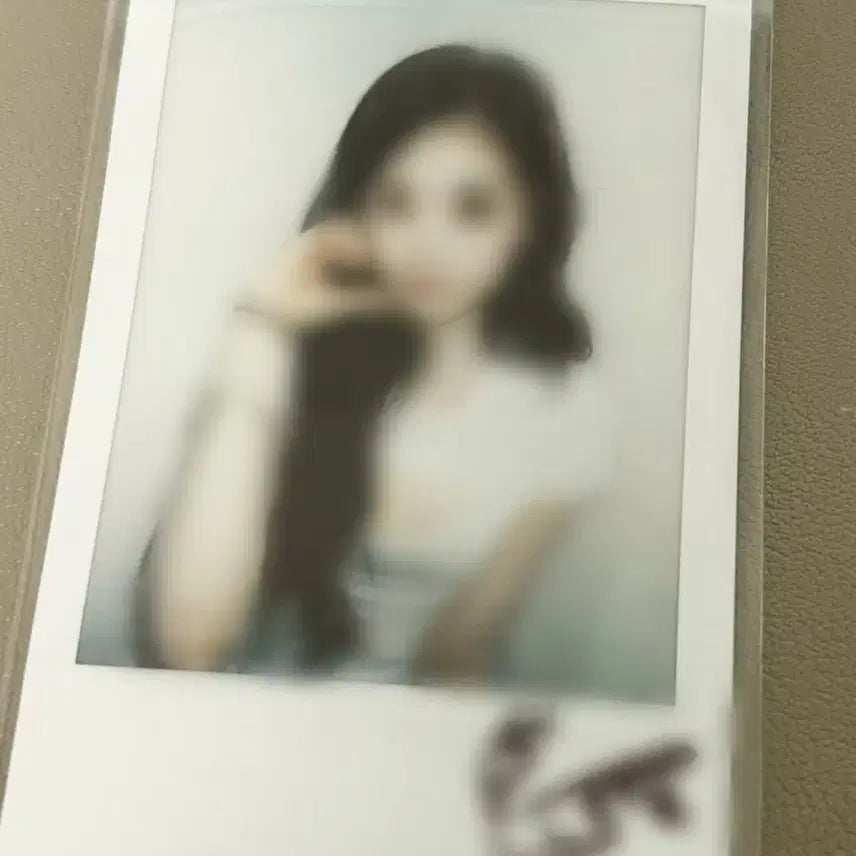 트리플에스 지연 친필 싸인 폴라로이드 싸폴 싸인폴라 팬싸