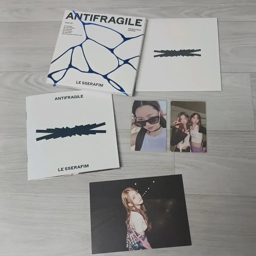 르세라핌 2집 Antifragile 미니 앨범+포카 (파란색)