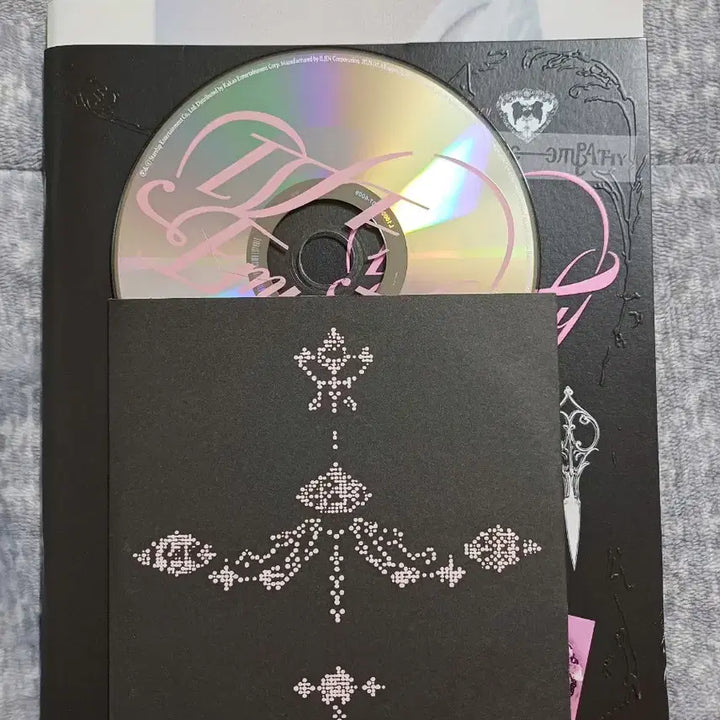 아이브 EMPATHY 앨범