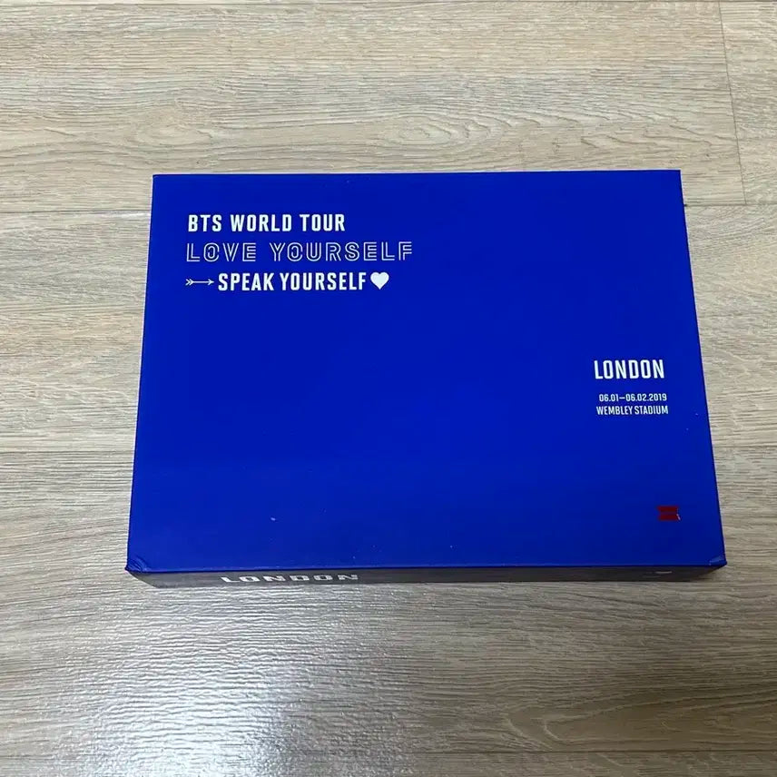 방탄 스픽콘 런던 웸블리 디비디 (지민 북마크)