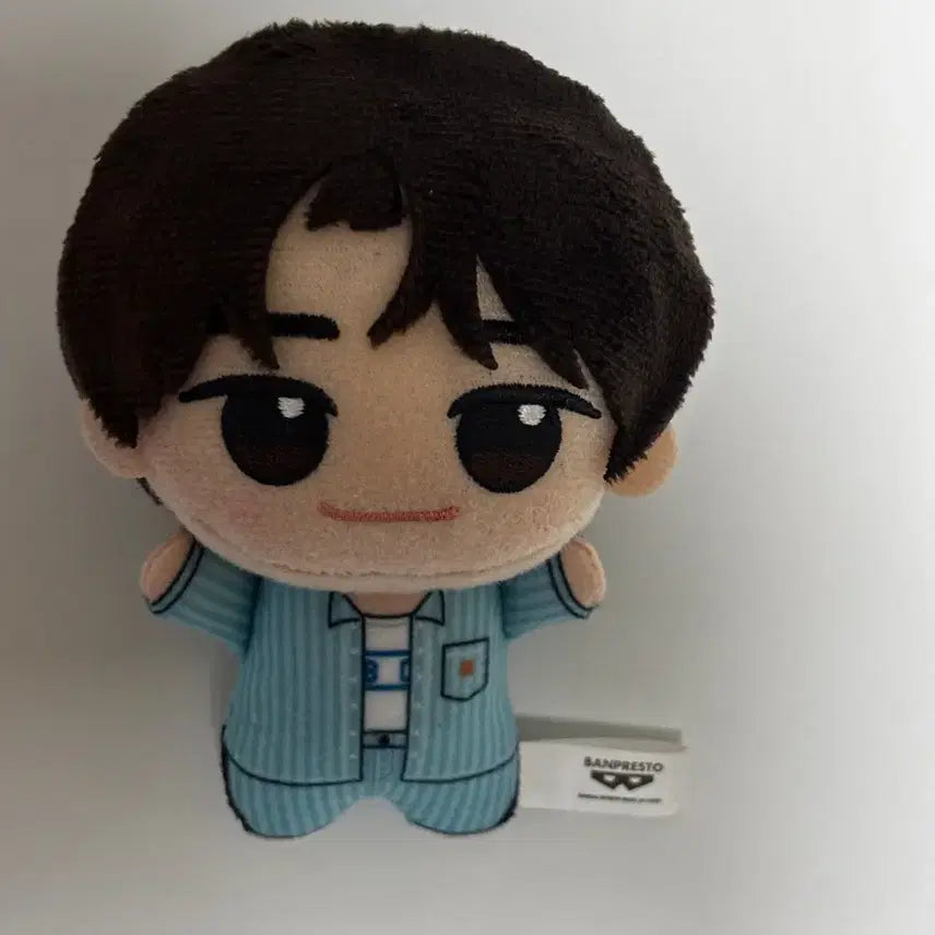 투어스 신유 반다이 인형 판매