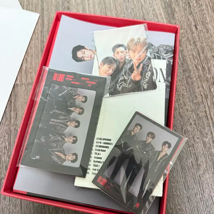 몬스타엑스 노리밋 콘서트 키트 + 창균 포카