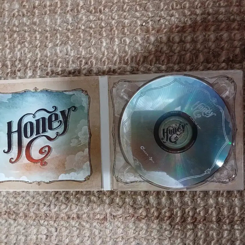 HONEYST 허니스트 친필 사인 앨범