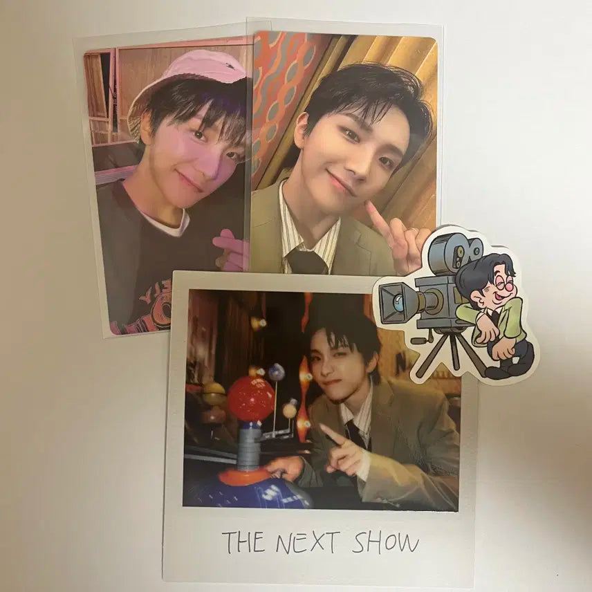 보넥도 시그 포카 2장 + 스티커 1장 + 폴라로이드 (운학 ver.)