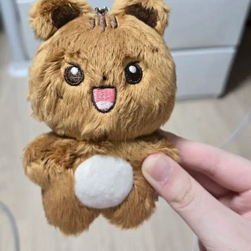 더보이즈 큐 인형