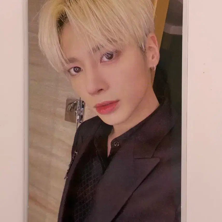 블루아워 553 위버스 특전 태현 판매합니다