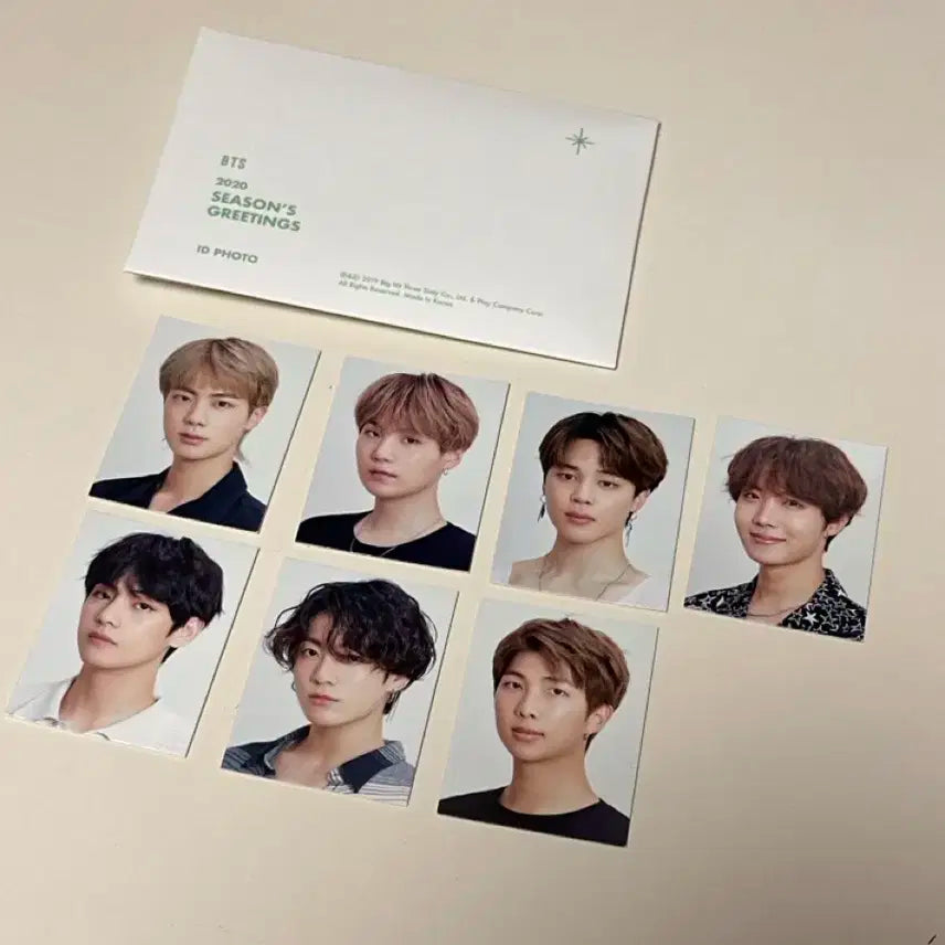 방탄 2020 시즌그리팅 증명사진